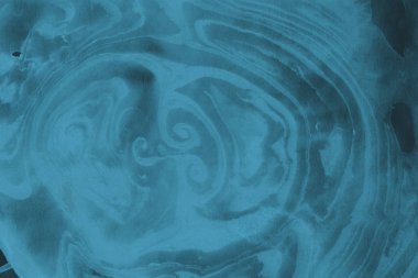 mavi arka plan boya ile doku sıçramalarına