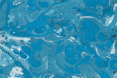 mavi arka plan boya ile doku sıçramalarına