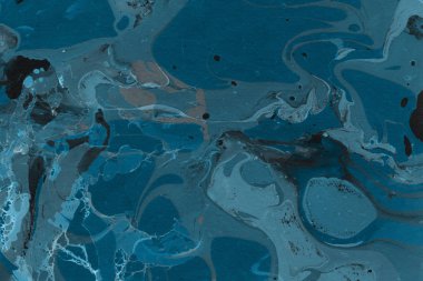 mavi arka plan boya ile doku sıçramalarına