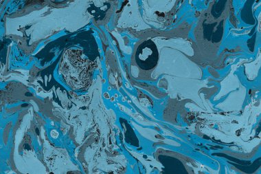 mavi arka plan boya ile doku sıçramalarına