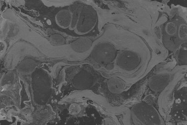 Gümüş arka plan mavi boya ile doku sıçramalarına