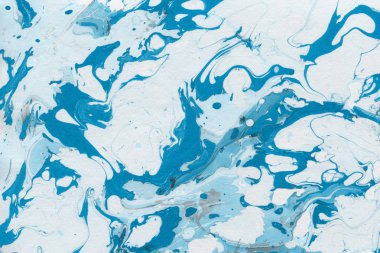 mavi arka plan boya ile doku sıçramalarına