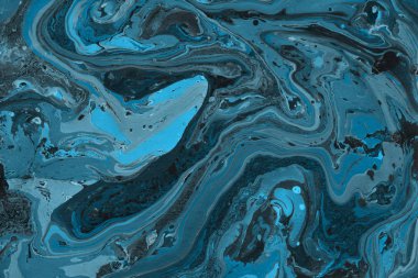 mavi arka plan boya ile doku sıçramalarına