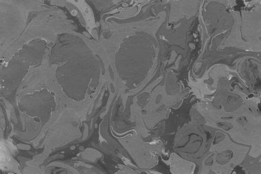 Gümüş mermer arka planda boya sıçramış desen