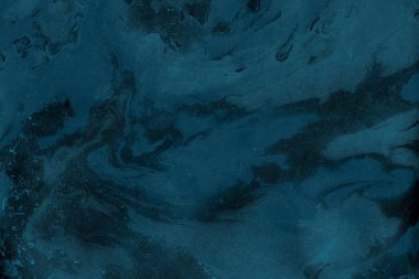 mavi arka plan boya ile doku sıçramalarına