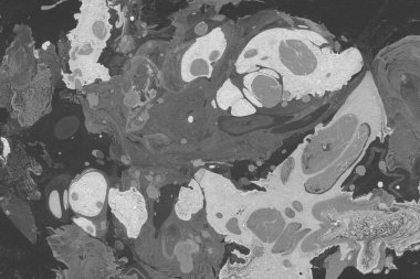 Gümüş mermer arka planda boya sıçramış desen