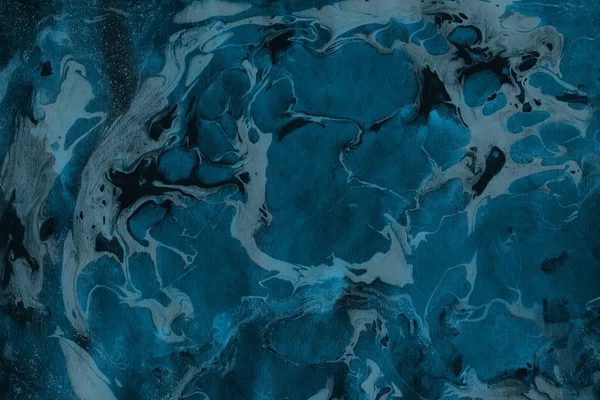 mavi arka plan boya ile doku sıçramalarına