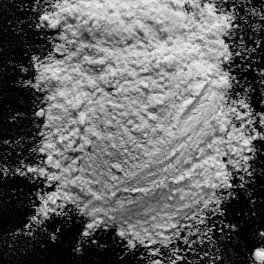 arka plan beyaz un karanlık yüzeyi ile