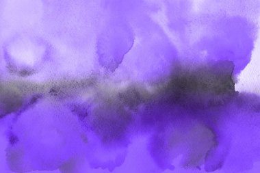 Kağıt arka plan üzerinde mor suluboya boya