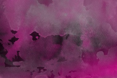 Kağıt arka plan üzerinde pembe suluboya boya