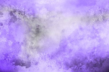 Kağıt arka plan üzerinde mor suluboya boya