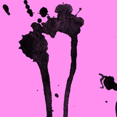Soyut siyah boya doku pembe bir arka plan üzerinde splatters