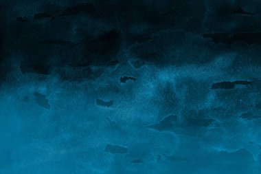 sulu boya boyama doku ile koyu mavi arka plan