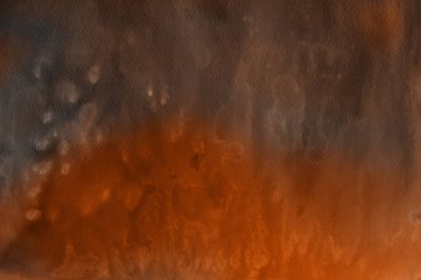 Kağıt arka plan üzerinde turuncu suluboya boya