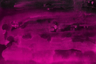 Kağıt arka plan üzerinde pembe suluboya boya