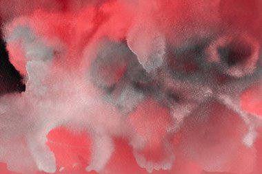 Kağıt arka plan üzerinde kırmızı sulu boya boya