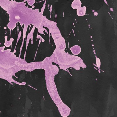 Mor fırça darbeleri ile soyut suluboya dokulu zemin