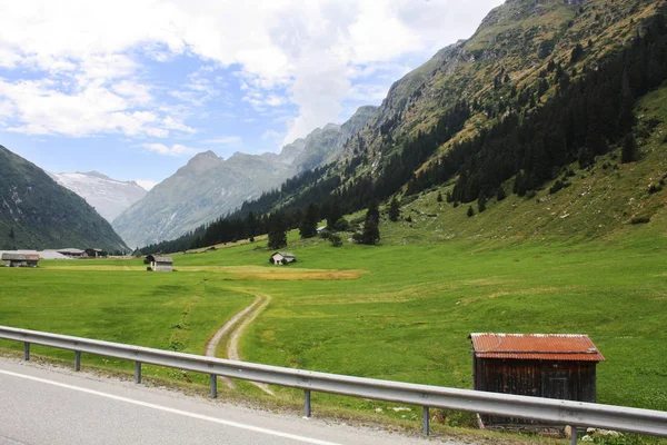 Paisaje Suizo Con Montañas Alpes Verano — Foto de Stock