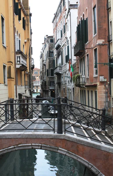 Βενετία Ιταλία Φεβρουαρίου 2018 Θέα Στο Κανάλι Φεβρουαρίου 2018 Ενετική — Φωτογραφία Αρχείου