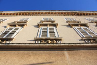 Hırvatistan, Pula, hükümet binası.