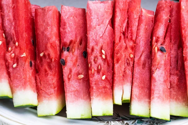 Close Van Gesneden Watermeloenschijfjes Grote Rode Textuur — Stockfoto