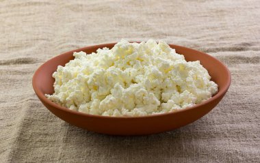 bir tabak izole beyaz arka plan içinde lor