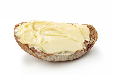 Beyaz arka plan üzerinde izole ekmek ile tereyağı