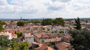 Avignon şehir. Vaucluse Rhone Nehri'nin sol yakasında bölümünde güneydoğu Fransa'da eski bir komün olduğunu.
