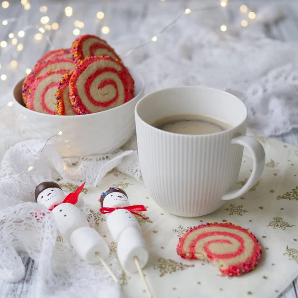 Cup Coffee Marshmallow Snowman Cookies Form Spiral Christmas Table Cozy — Stock Photo, Image