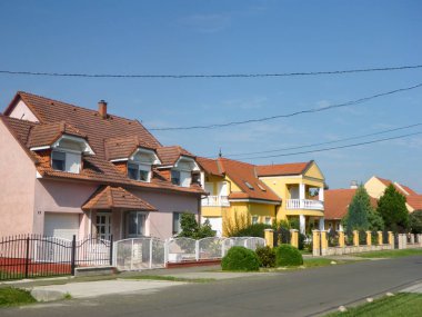 Şehir, Harkany, Güney Macaristan, Eylül 2016 Sonbahar fotoğrafları. Termal kaynakları, kurtarma.