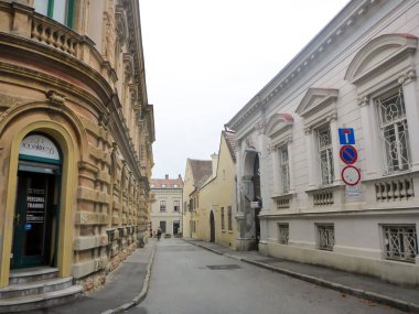 Pecs, Güney Macaristan - 22 Eylül 2016. Şehir Sonbahar fotoğrafları.