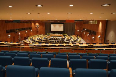 New York, ABD - 25 Mayıs 2018 - Birleşmiş Milletler vesayet Konseyi Binası; mimar Oscar Niemeyer açmak için kamu tarafından tasarlanan bir kompleks içinde merkezi