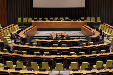 New York, ABD - 25 Mayıs 2018 - Birleşmiş Milletler vesayet Konseyi Binası; mimar Oscar Niemeyer açmak için kamu tarafından tasarlanan bir kompleks içinde merkezi