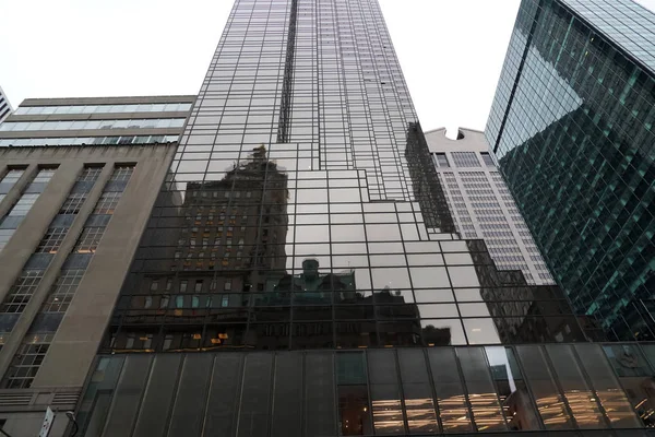 Nueva York Mayo 2018 Gente Trump Tower Marca Hito Después — Foto de Stock