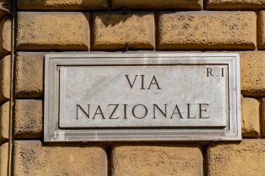 via Nazionale Roma Caddesi oturum detay