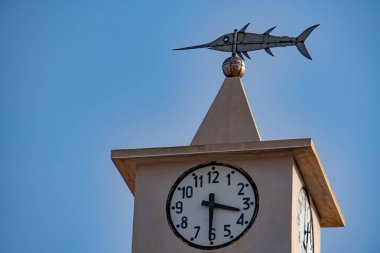Porto Palo Sicilya kilise kılıçbalığı weather vane detay