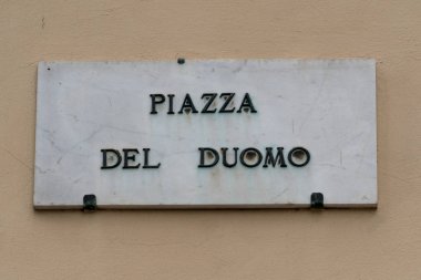 Floransa 'daki Piazza del Duomo tabelası