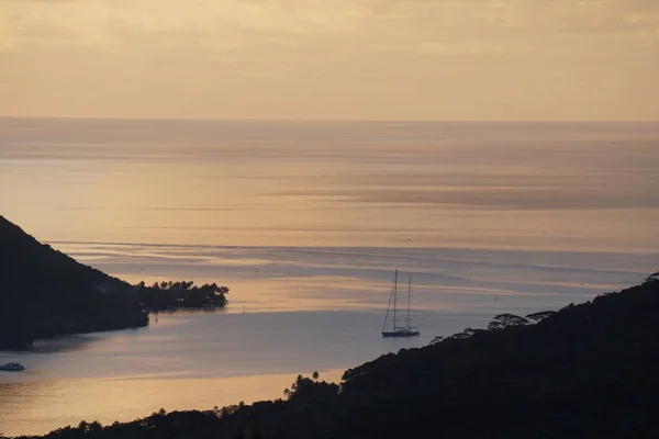 Остров Муреа Прекрасный Закат Пейзаже Французской Полинезии — стоковое фото