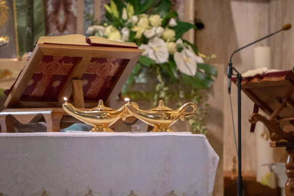 Mass Altar Book Close — Stock Photo, Image