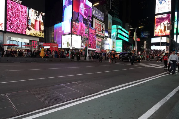 New York Usa Toukokuu 2018 Times Square Merkittävä Kaupallinen Risteys — kuvapankkivalokuva