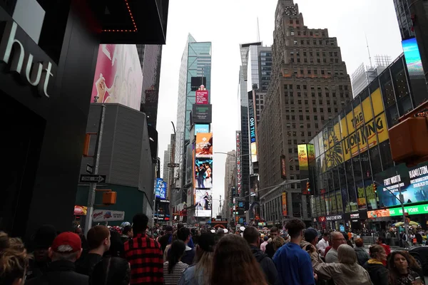 Nueva York Mayo 2018 Times Square Una Importante Intersección Comercial —  Fotos de Stock