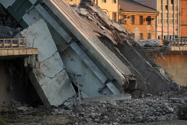 Morandi Zhroutil Most Janově Itálie — Stock fotografie