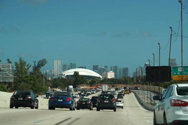 Miami Usa November 2018 Miami Florida Congested Highways Many Cars — Stock Photo, Image