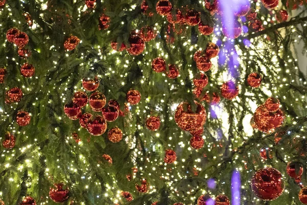 Rua Natal Árvore Decorações Luzes Xmas Bolas — Fotografia de Stock