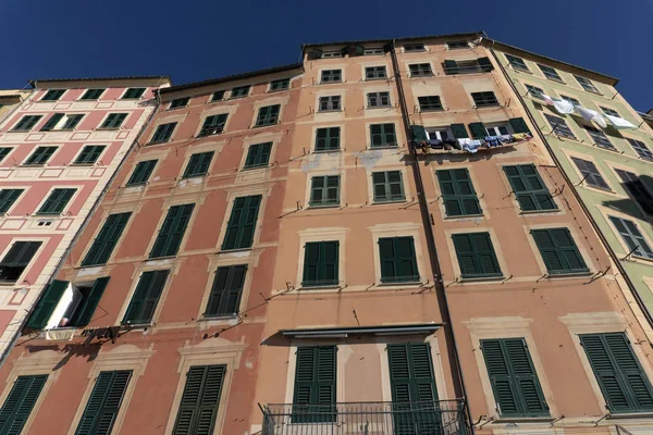 Camogli Hauskleidung Hängt Zum Trocknen Der Sonne — Stockfoto