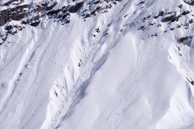 Çığ kar slayt dağ panorama manzara dolomites içinde