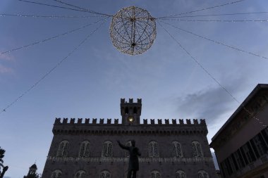 Chiavari tarihi Ortaçağ Köyü sokak için Noel ışıkları