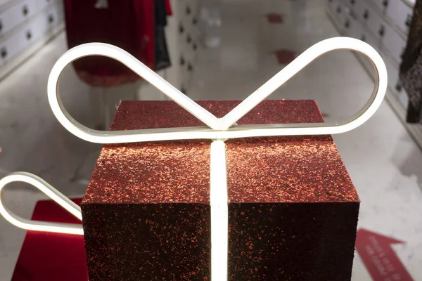 Illuminated Christmas Red Gift Box Detail — Stock Photo, Image