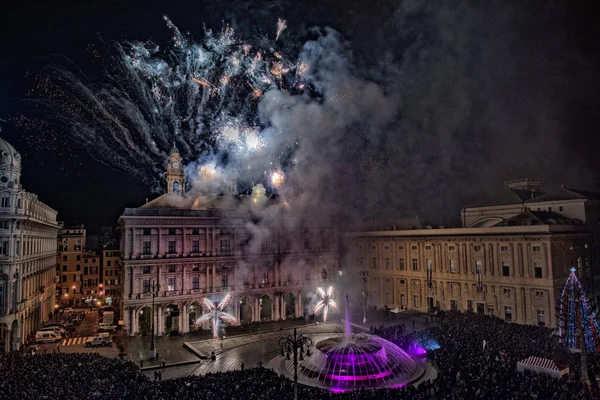 Genua Italien Frohe Weihnachten Und Frohes Neues Jahr Feuerwerk Auf — Stockfoto