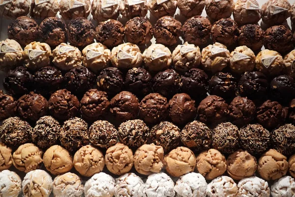 Německé Bavorsko Koule Čokoládové Cukroví Displej — Stock fotografie